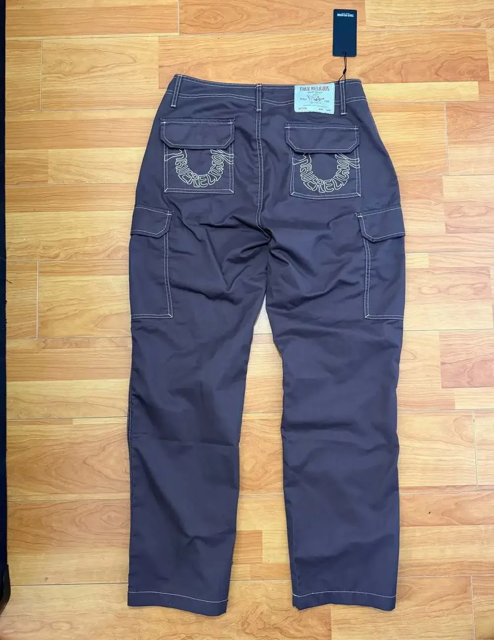 True Religion Bracken Cargo SN Pant HS with Contrast Stitching